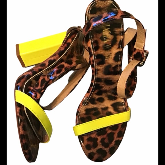 Azalea Wang “Katelyn” Leopard/Neon Green 7.5 NIB - Picture 1 of 8